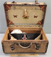 Fraternal Hat; Regalia & Case KoC KT