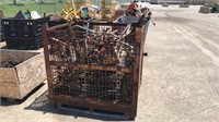 Metal Shipping Basket of Pipe Stands,