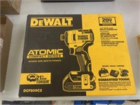 DEWALT - NEW IMPACT DRIVER KIT