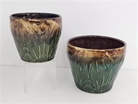 2 ROSEVILLE POTTERY PLANTERS - 8" AND 9" DIA