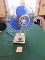 Oscilllating Fan