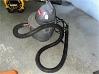 G-Small Shop Vac-Untested