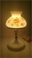 12" decorative vintage milk glass lamp works
