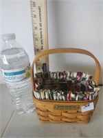 1998 Hostess longaberger small basket