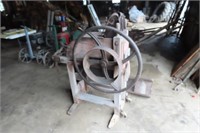 GENESSE #2 DOUBLE CORN SHELLER MADE BY GENESSEE