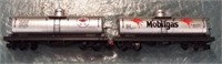 (2) Bachman tanker train cars including Texaco
