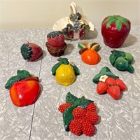 Mixed Fruit lot- 6 Handpainted Chalkware, 3