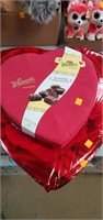 Lot of 5 heart boxes of assorted chocolate