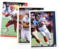 Score 2002 Football Trading Cards (3)