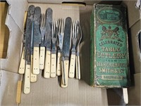 Harcreaves Smith Cutlery Box & Cutlery