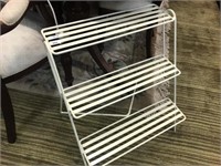 VINTAGE 3 TIER PLANT STAND