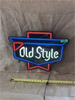 24" Old Style Lighted Beer Sign, works, has crack