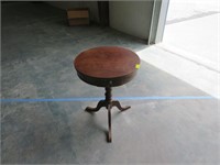 Vintage round table with drawer - pick up only