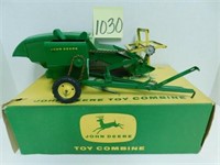 John Deere Pull Type Combine w/ Auger & Box