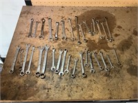 33 tiny assorted wrenches