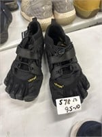 Vibram training shoes size 9.5 and 10 not a