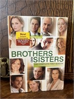 TV Series - Brothers and Sisters Season 1