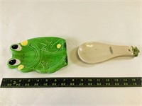 Ceramic frog ladle w/ holder