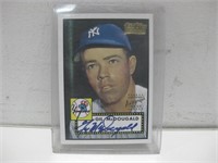 Signed Topps Gil McDonald Baseball Card No COA