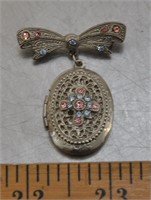 Costume jewellery locket, see pics