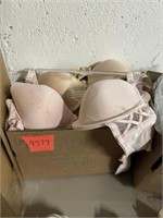 Mini box of assorted lot of 34a sized bras