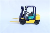 Komatsu S25 Miniature Forklift