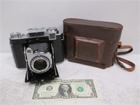 Vintage Zeiss Ikon Super Ikonta 533/16 Camera