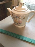 Vintage Porcelain teapot 7 in tall with strainer