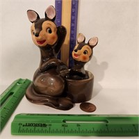 Japan Salt&Pepper shaker kangaroo & joey set