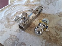 Trailer hitch with balls, 1-7/8, 2, 2 5/16"