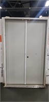 APPROX 4FTX6FT 8" DOUBLE DOOR SOLID PANEL