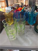 lot of plastic glassware - excellent condition