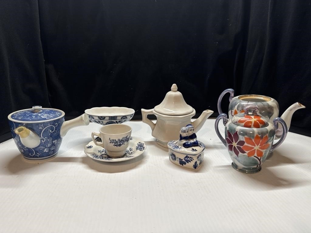 English Tea Cup Tea Pots Handpainted Japan Lustre