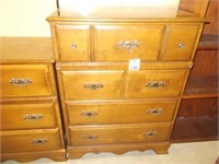4 Drawer Chest of Drawers, 33"Wx17"Dx43"H.