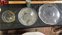 Glass plates & glass flower pot
