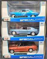 3 Maisto SE 1:24 Cars - 1966 Chevy Chevelle SS +