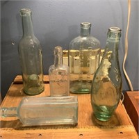 Lot Early bottles - see both pics