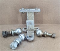 Bolt On Hitch & 3 Hitch Balls