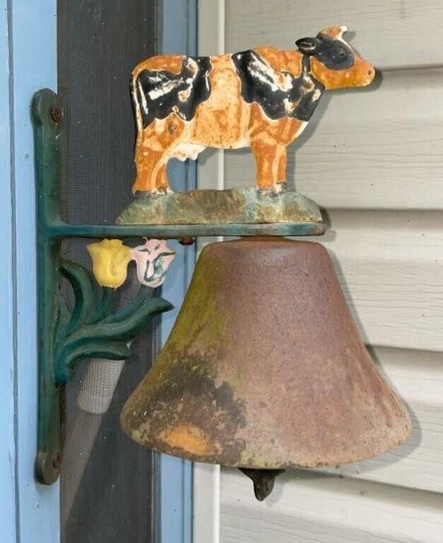 Vintage Cast Iron Outdoor Cow Design Bell