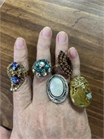 Costume Jewelry- 5 adjustable rings including