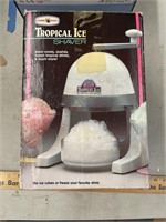 Tropical ice shaver