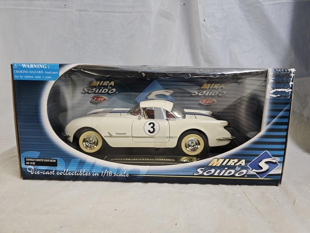 Solido Chevrolet Corvette Coupe Racing Die Cast