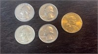 (4) Bicentennial Quarters & 2000D Sacajawea Dollar