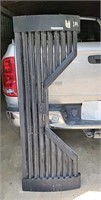 5th Wheel Tail Gate used with 2003 Dodge Pick up