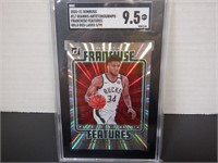 2020-21 DONRUSS #17 GIANNIS ANTETOKOUNMPO