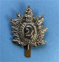 WW2 Queens own Rifles of Canada cap badge