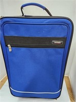 Embark 19" Pilot Case