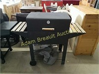 Charbroil charcoal grill with cover