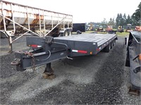 1994 Towmaster T-50 29' 3-Axle Dove Tail Trailer