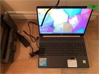 NICE HP COMPUTER WORKS NO PASSWORD NEEDED